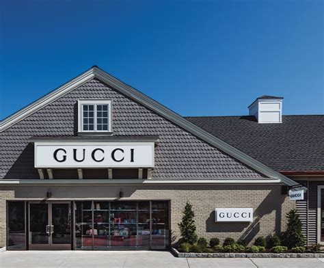 gucci outlet nyc|gucci outlet woodbury new york.